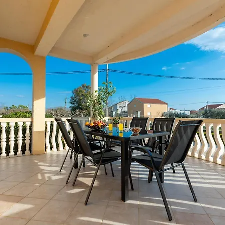 Luxury Nena With Terrace